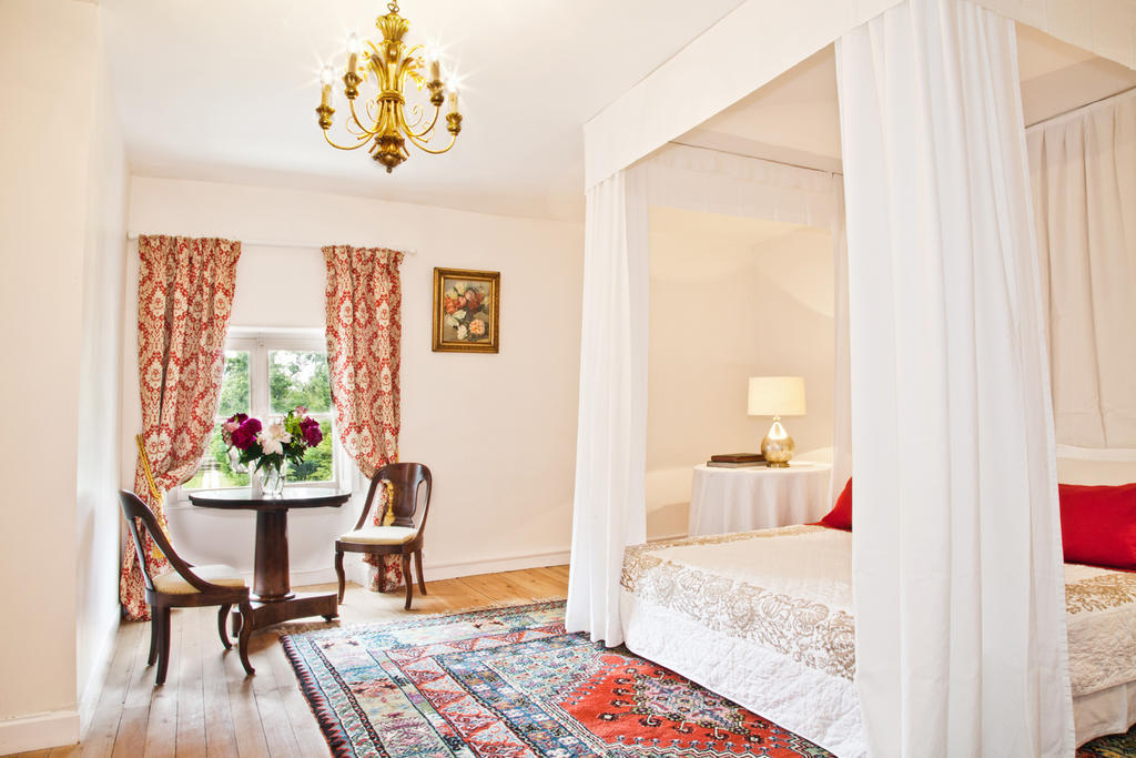 Chateau Lamothe Du Prince Noir - B&B Saint-Sulpice-et-Cameyrac Rom bilde